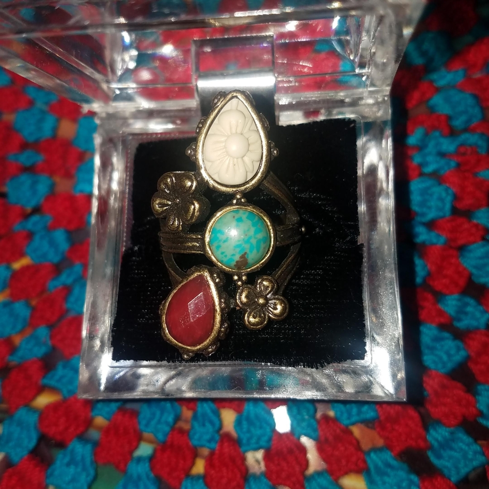 Lucky Brand Boho Floral Faux Turquoise Red Cream Multistonw Gold Color Ring